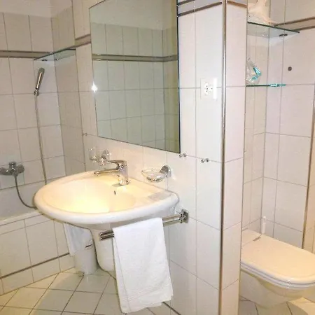 アパート Ema House Serviced Superior Unterstrass *