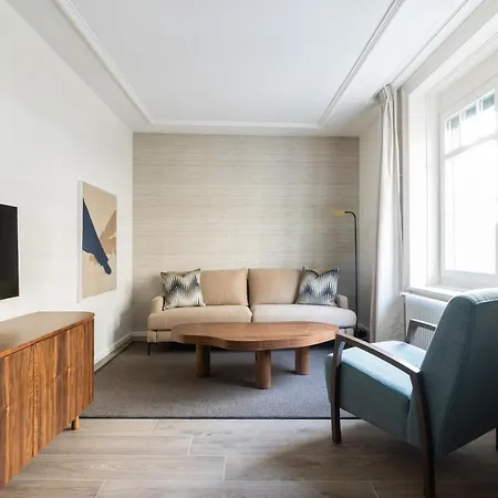 Ema House Serviced Superior Unterstrass Цюрих