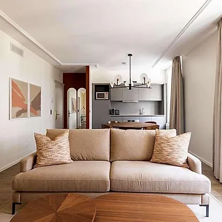 شقة Ema House Serviced Superior Unterstrass زيورخ