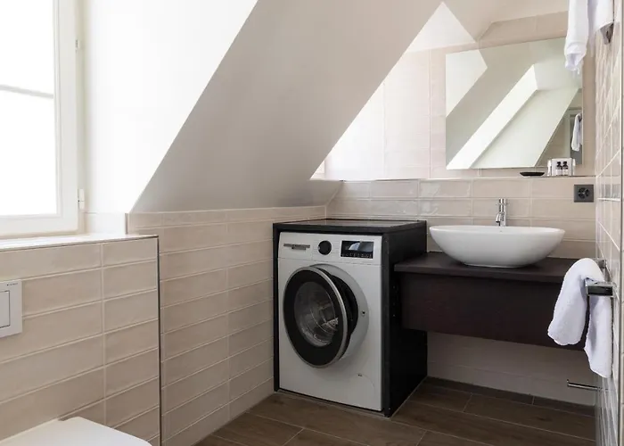 Ema House Serviced Superior Unterstrass Appartamento Zurigo