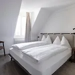 Ema House Serviced Superior Unterstrass 公寓