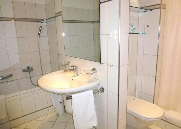 Διαμέρισμα Ema House Serviced Superior Unterstrass *