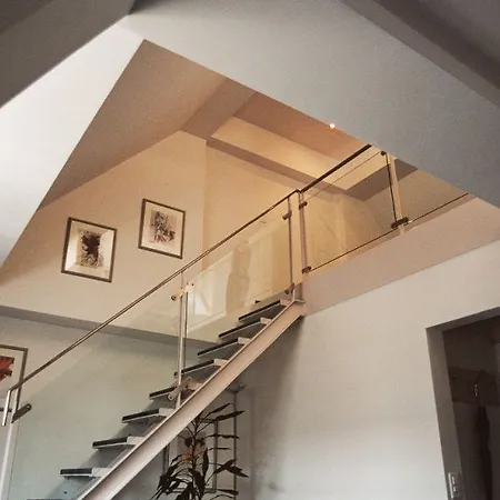 Ema House Serviced Superior Unterstrass Daire