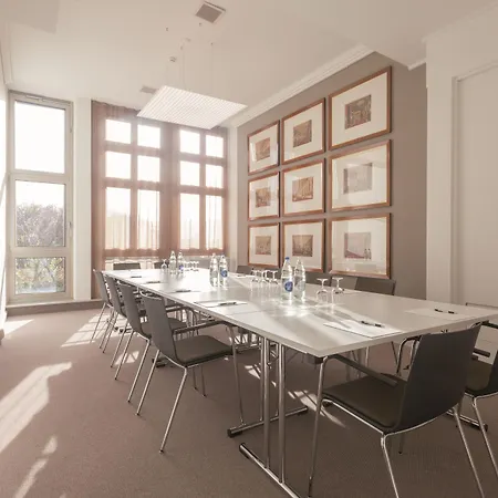 Ema House Serviced Superior Unterstrass Daire Zürih