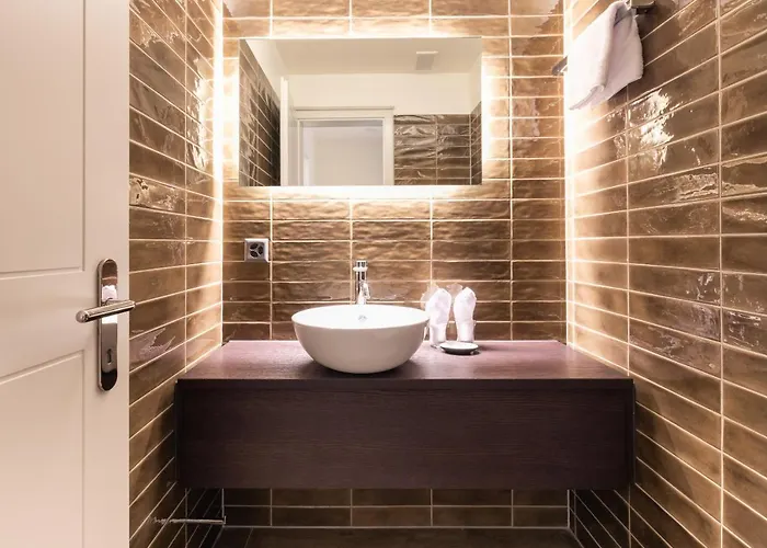 Ema House Serviced Superior Unterstrass Apartment Zurich