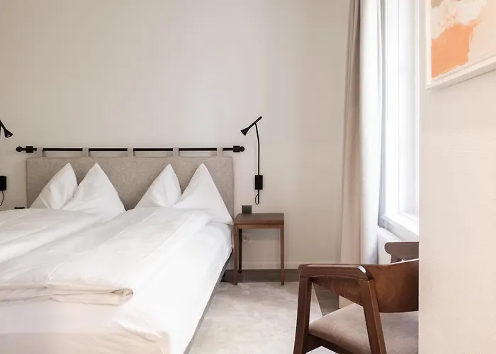 Ema House Serviced Superior Unterstrass Цюрих